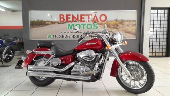 HONDA SHADOW 750 
